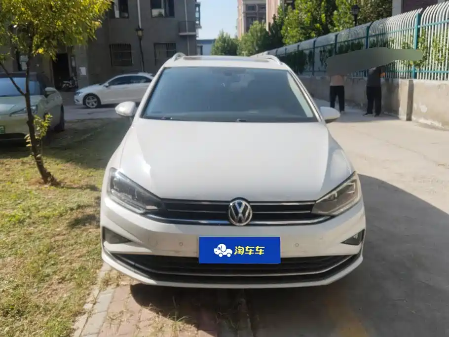 Volkswagen Golf Sportsvan — миниатюра 2