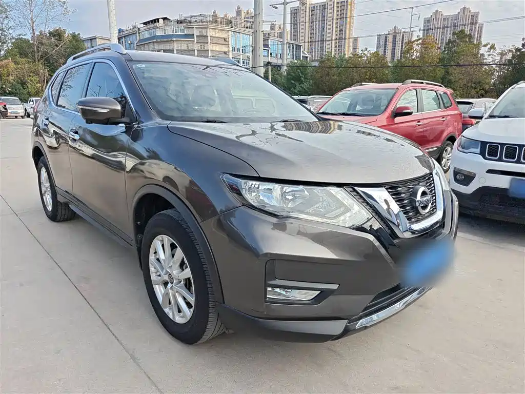 NISSAN QIJUN