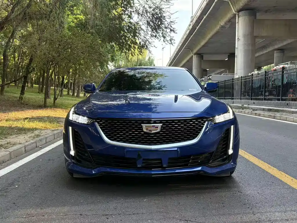 Cadillac CT5 — миниатюра 2