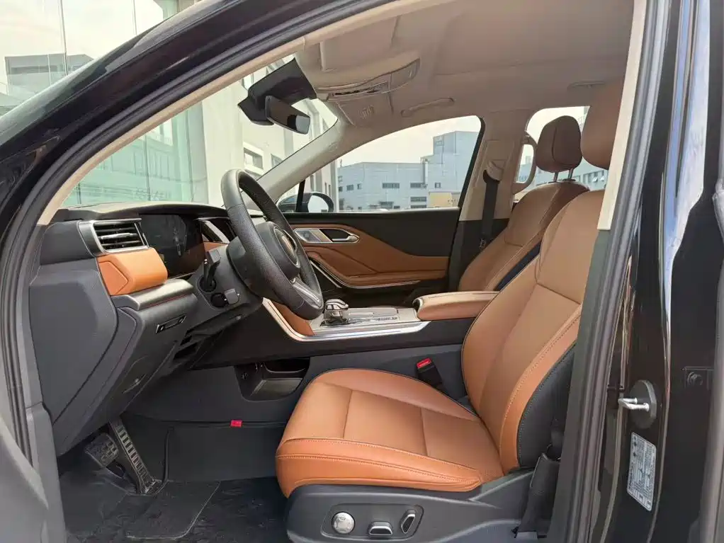 Hongqi Hongqi HS7 PHEV — миниатюра 6