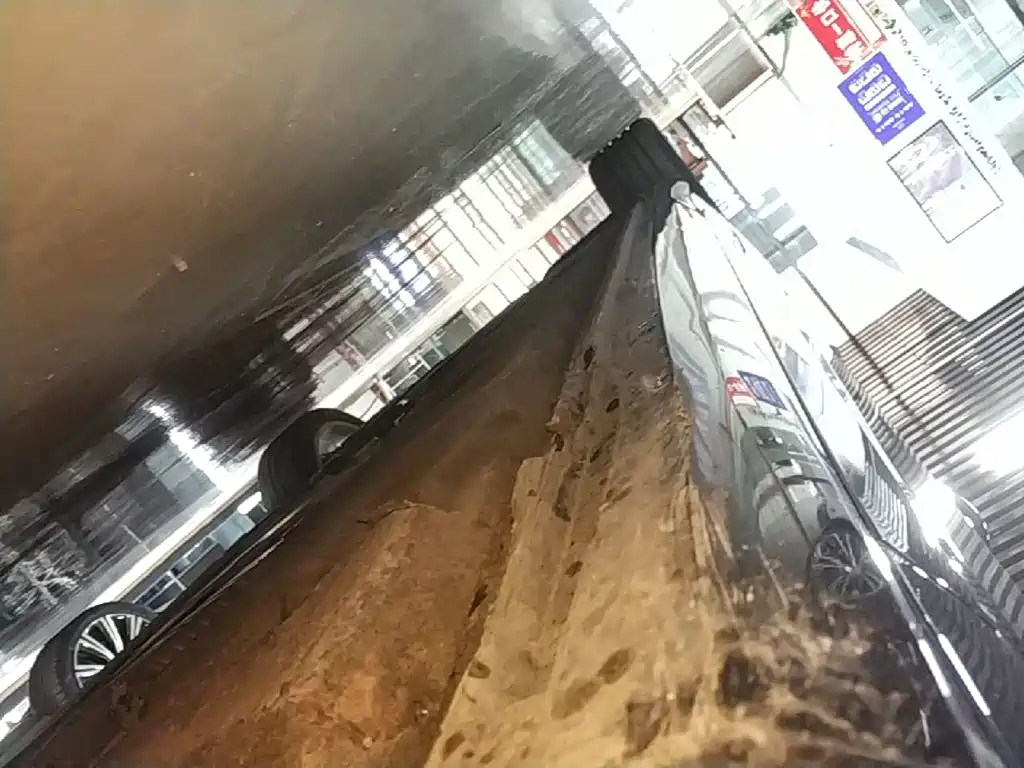 Audi A6L — миниатюра 21