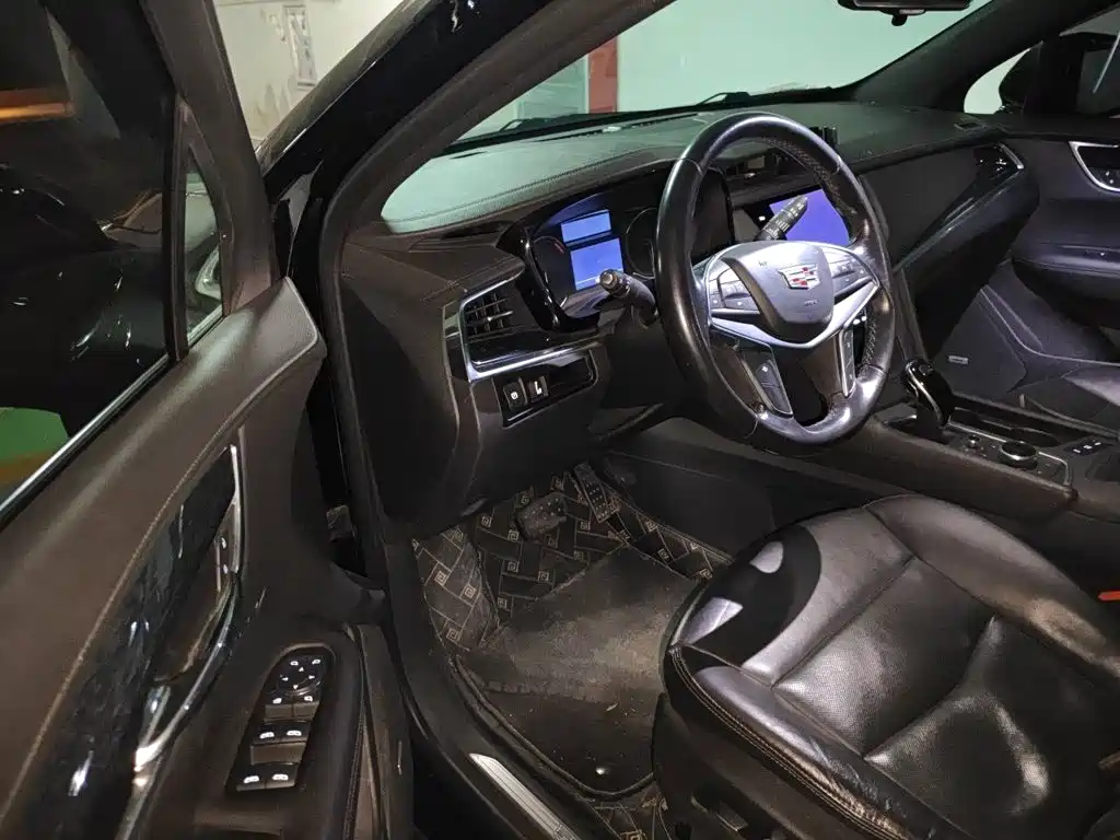 Cadillac XT5 — миниатюра 14