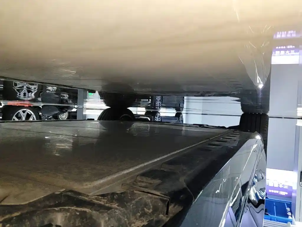 BMW i5 — миниатюра 6