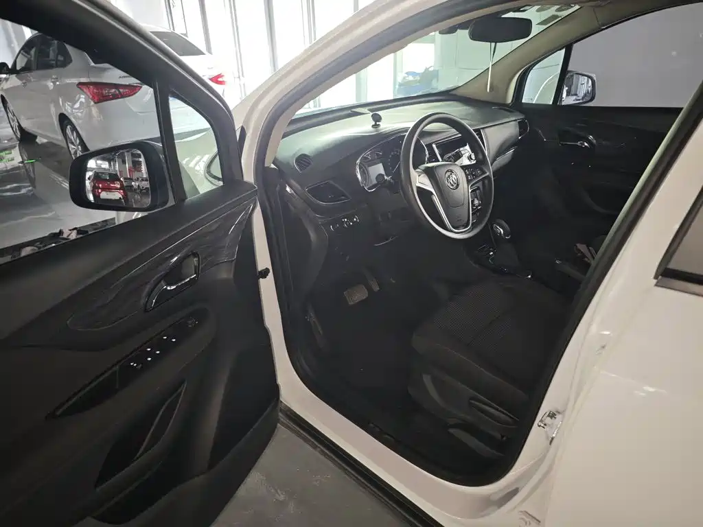 Buick Encore — миниатюра 16