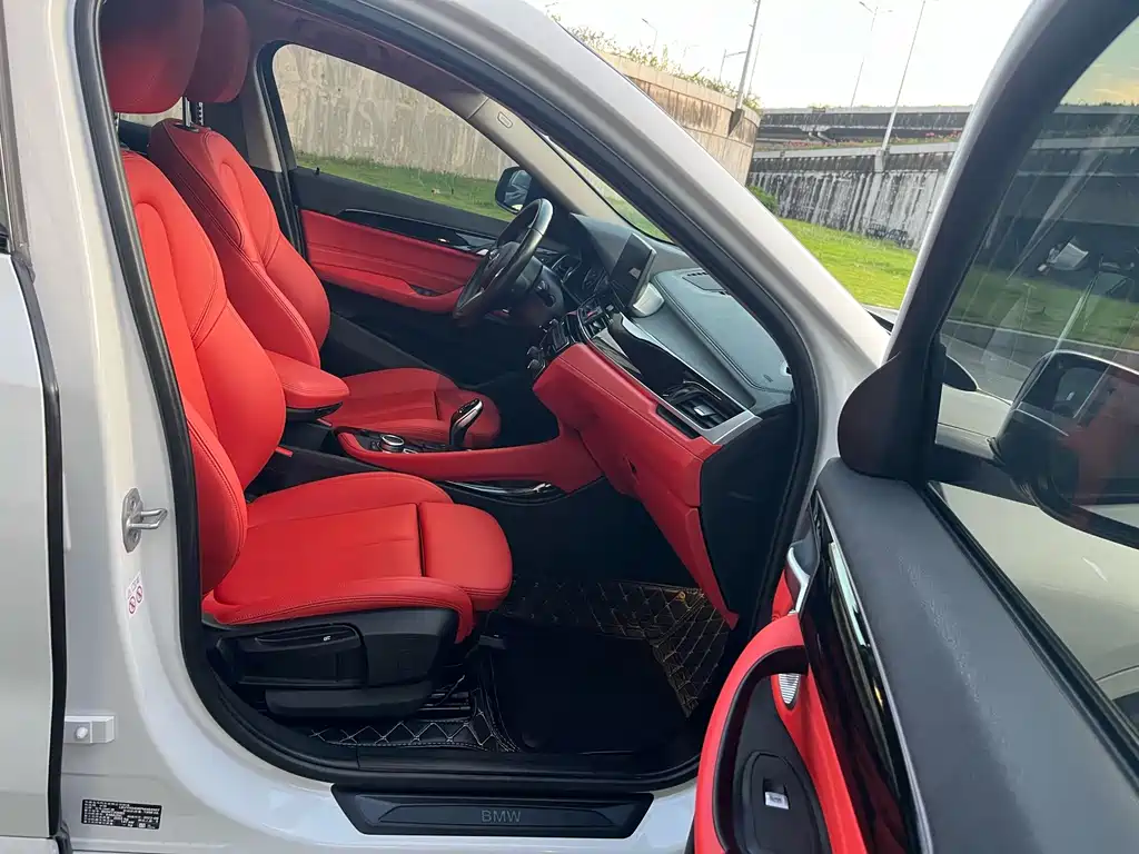 BMW X2 — миниатюра 11