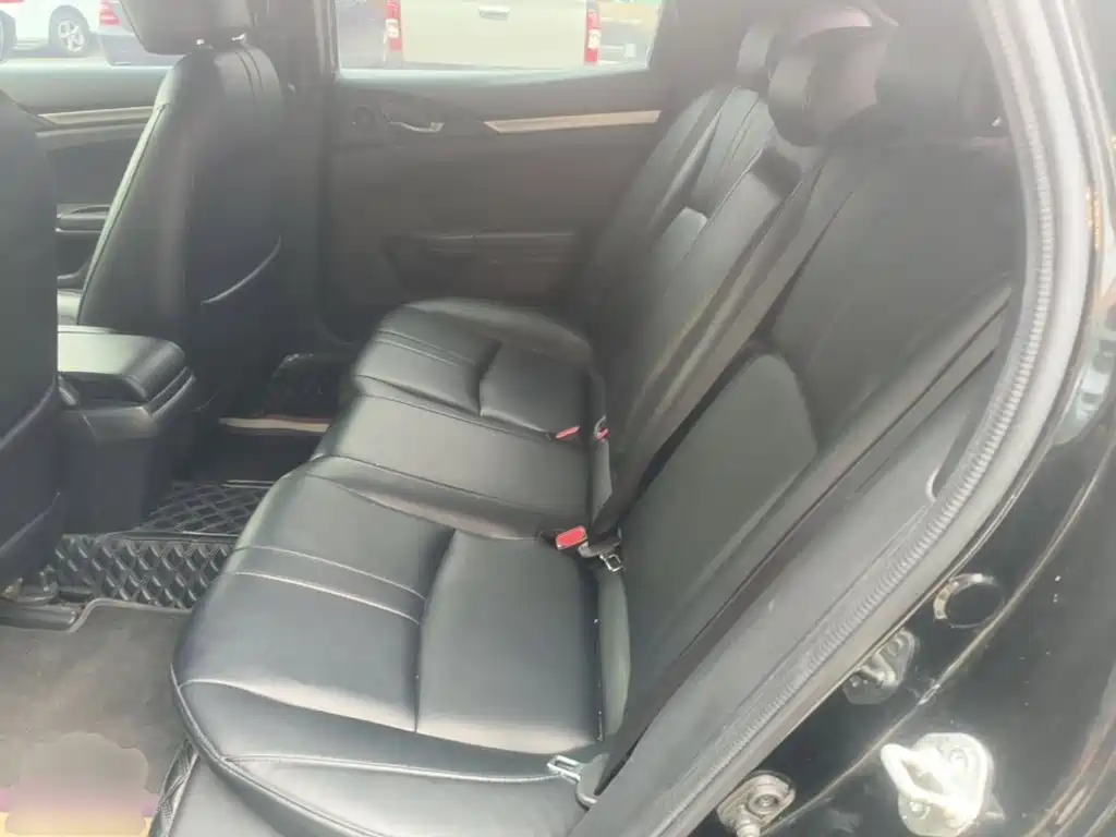 Honda Civic — миниатюра 17