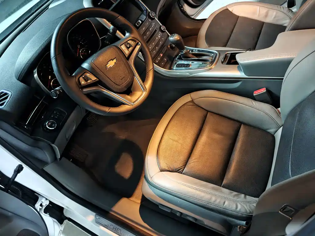 Chevrolet Malibu — миниатюра 10