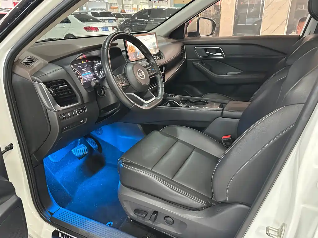 Nissan X-Trail — миниатюра 3