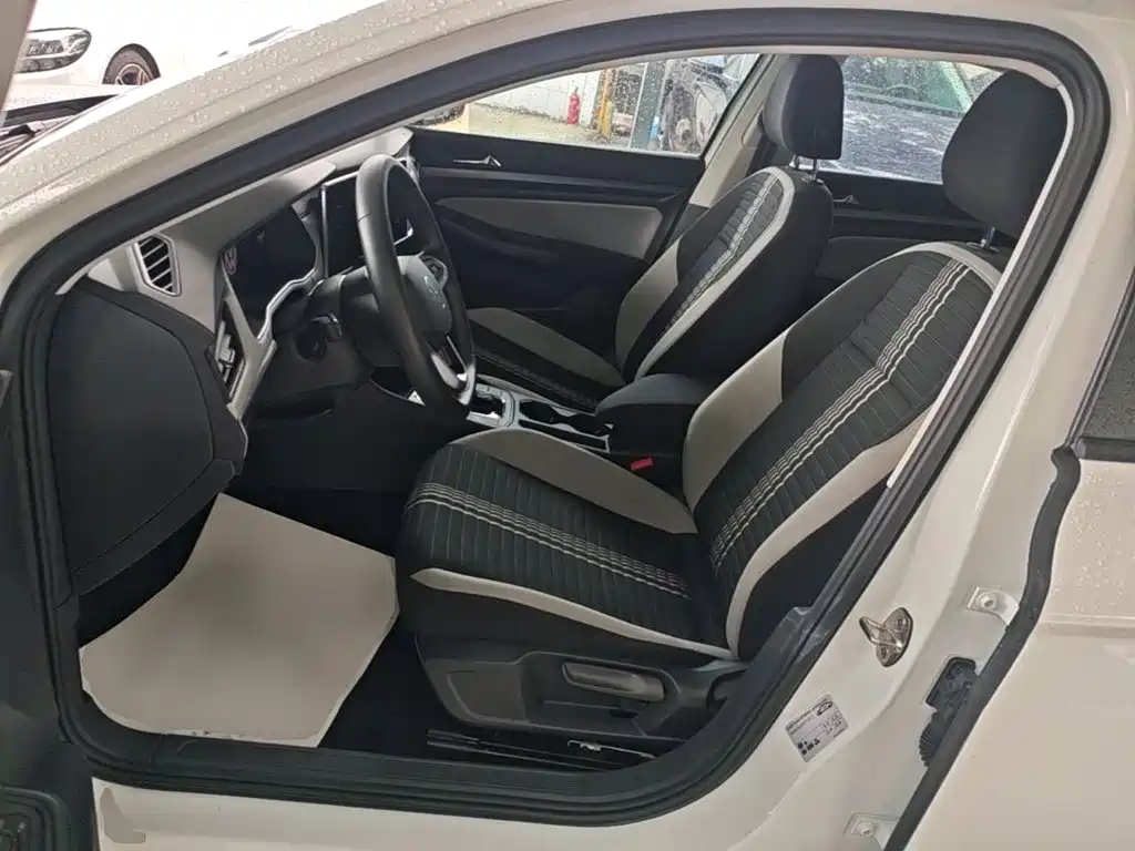 Volkswagen Bora — миниатюра 15