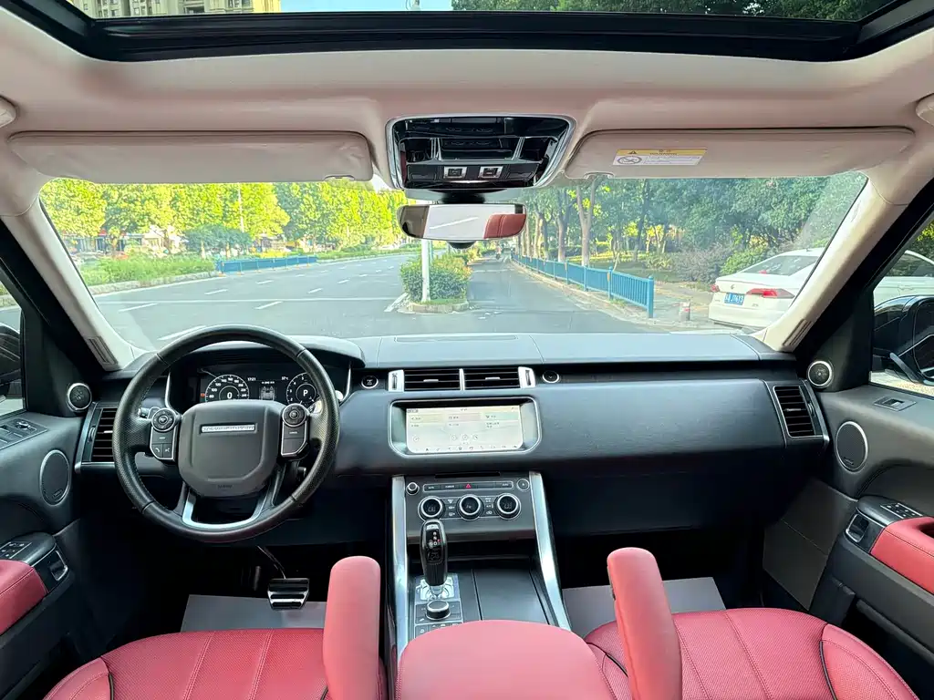 Land Rover Sport — миниатюра 8