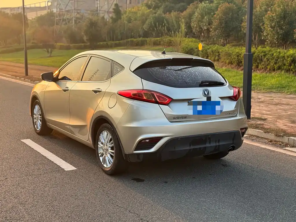 Changan Eado XT — миниатюра 7