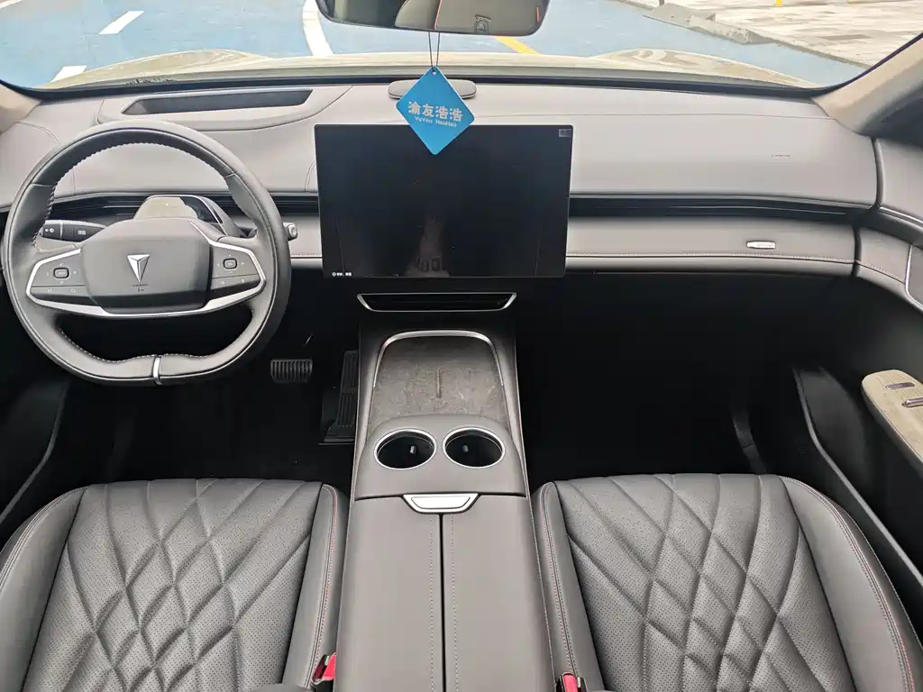 Changan Deepal DARK BLUE S07