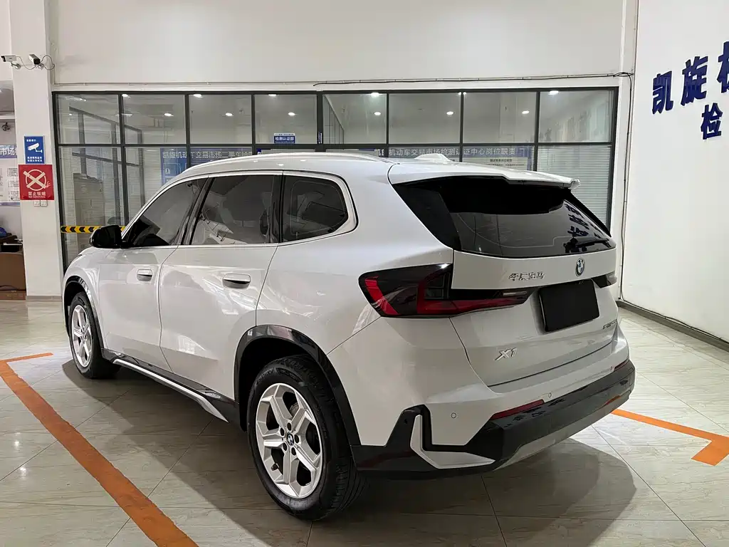 BMW X1 2023 sDrive20Li X