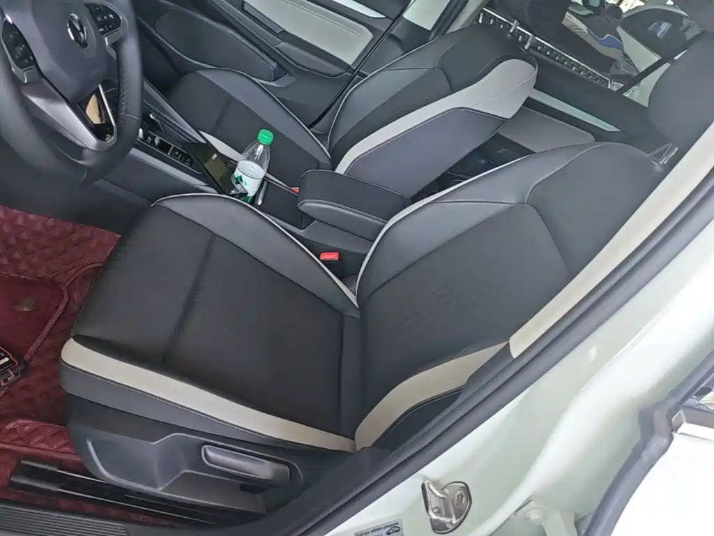 Volkswagen Golf — миниатюра 15