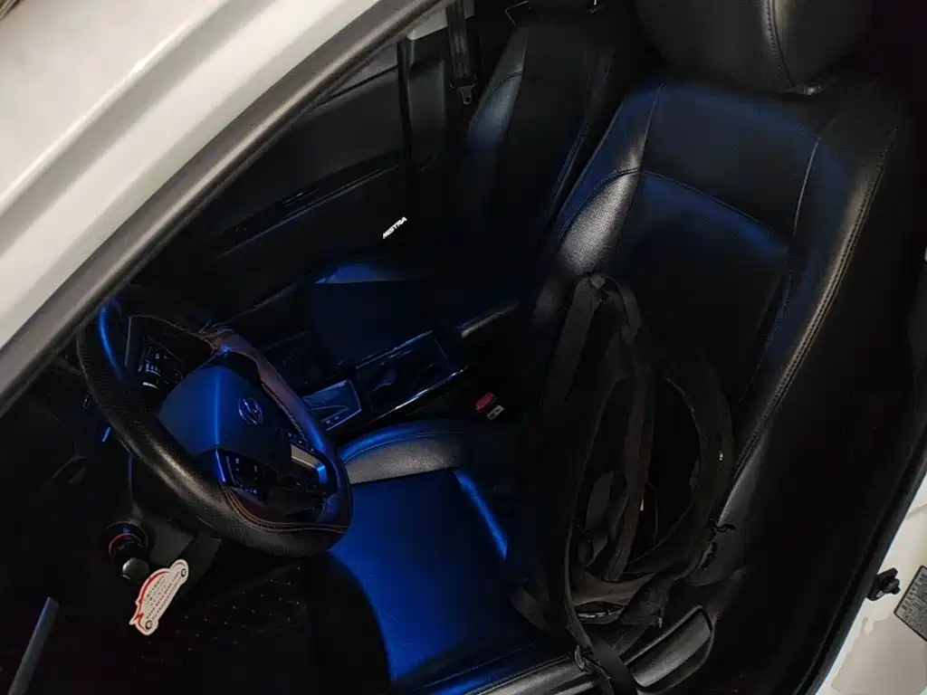 Hyundai Mistra — миниатюра 15