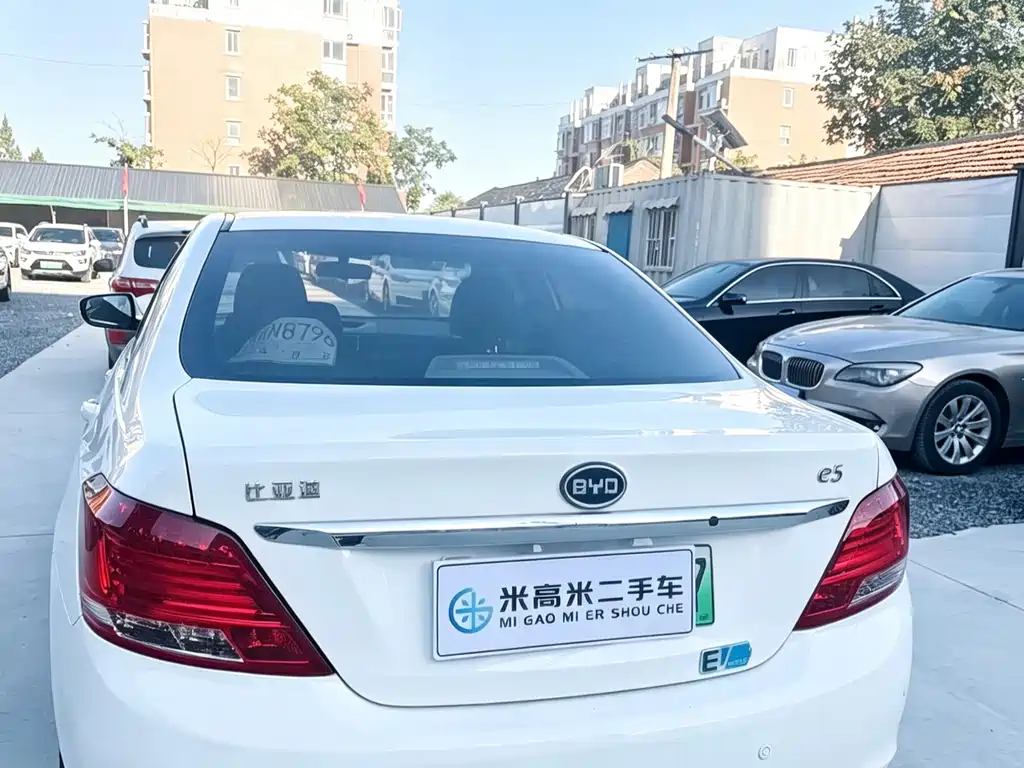BYD e5 — миниатюра 4