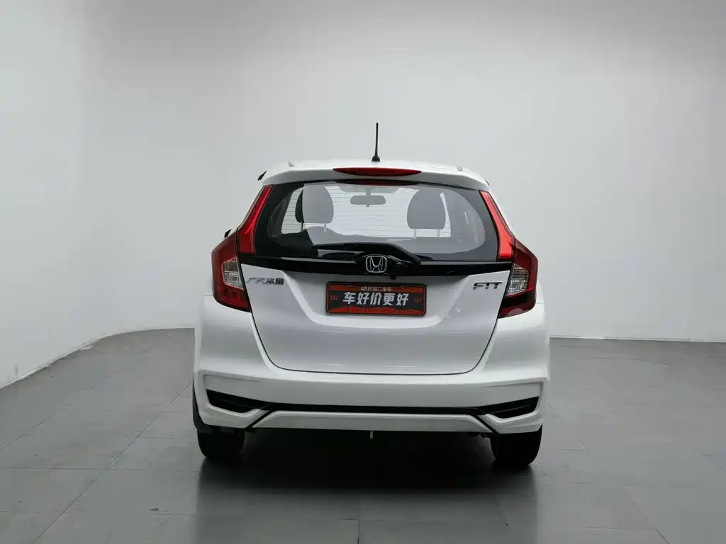 Honda Fit — миниатюра 4