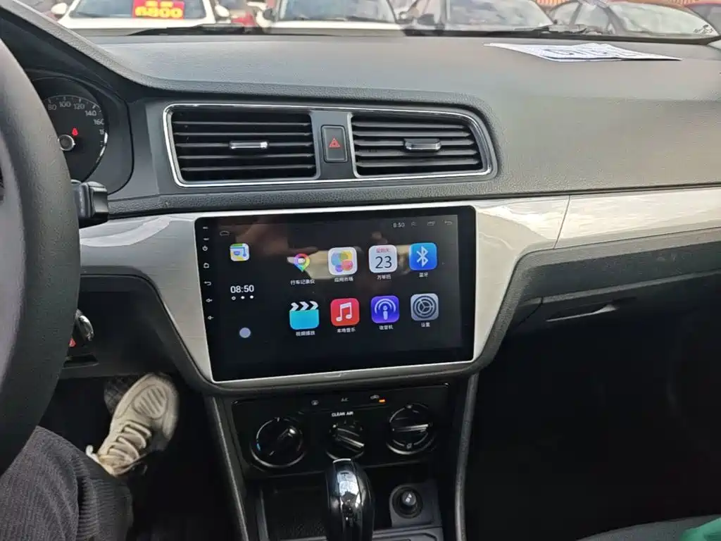 Volkswagen Lavida — миниатюра 13