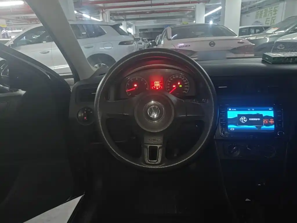 Volkswagen Santana — миниатюра 11