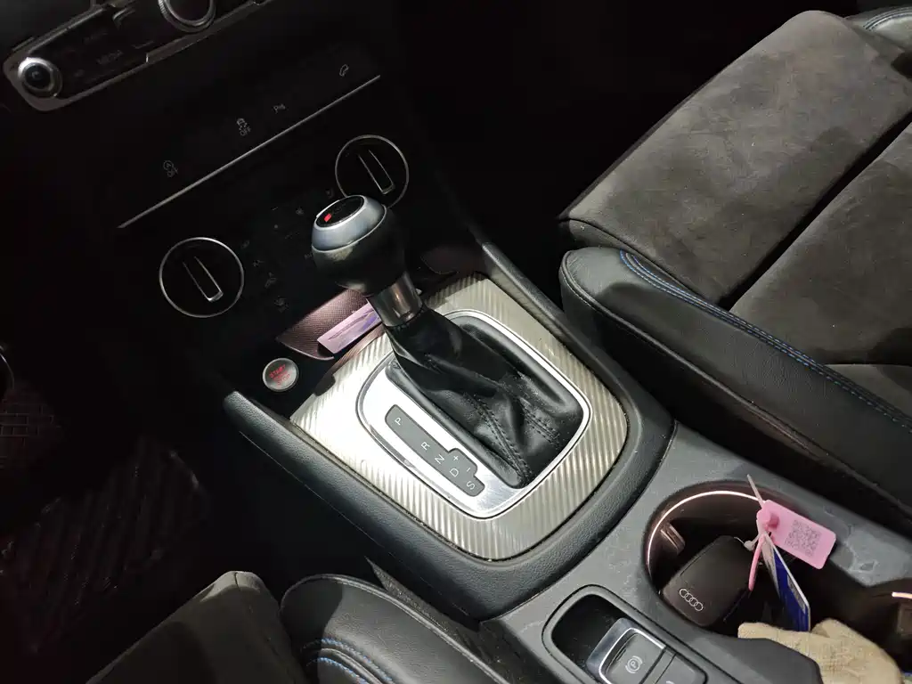 Audi Q3 — миниатюра 11