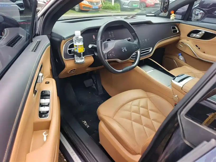 RISING AUTO FEIFAN R7