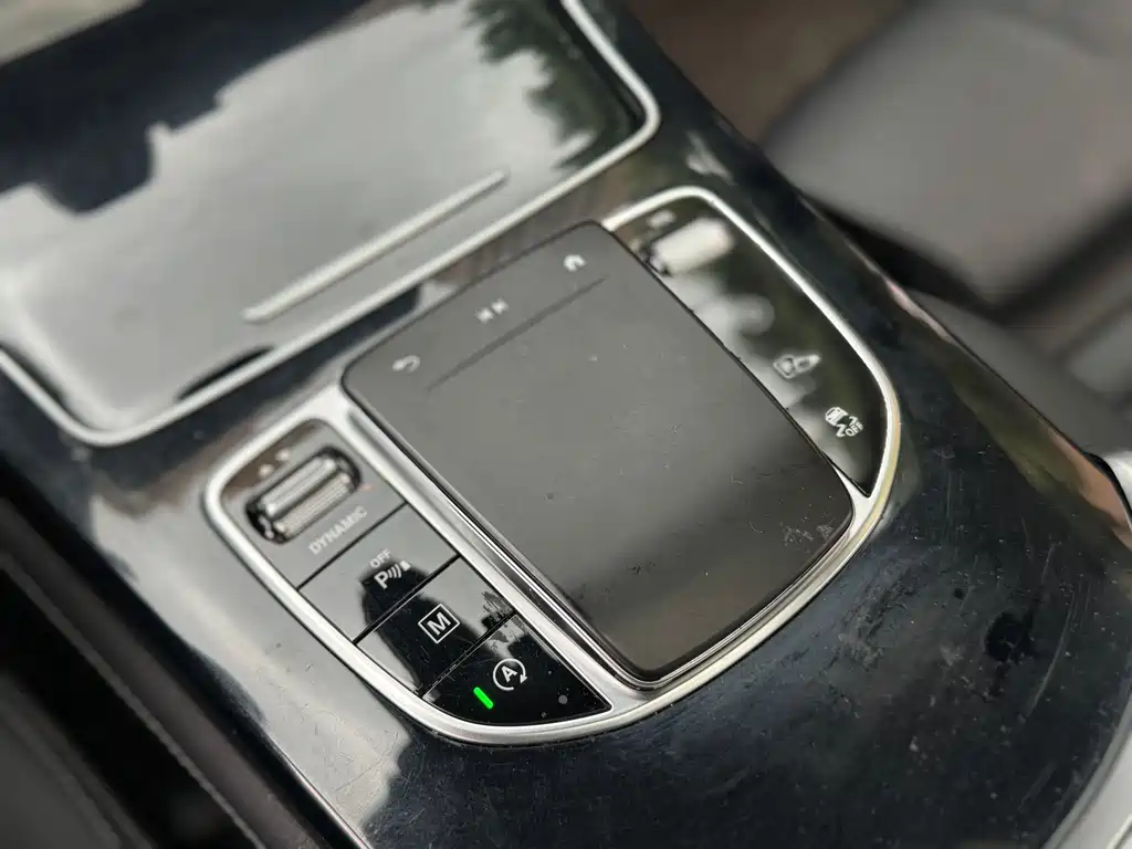 Mercedes-Benz GLC — миниатюра 11