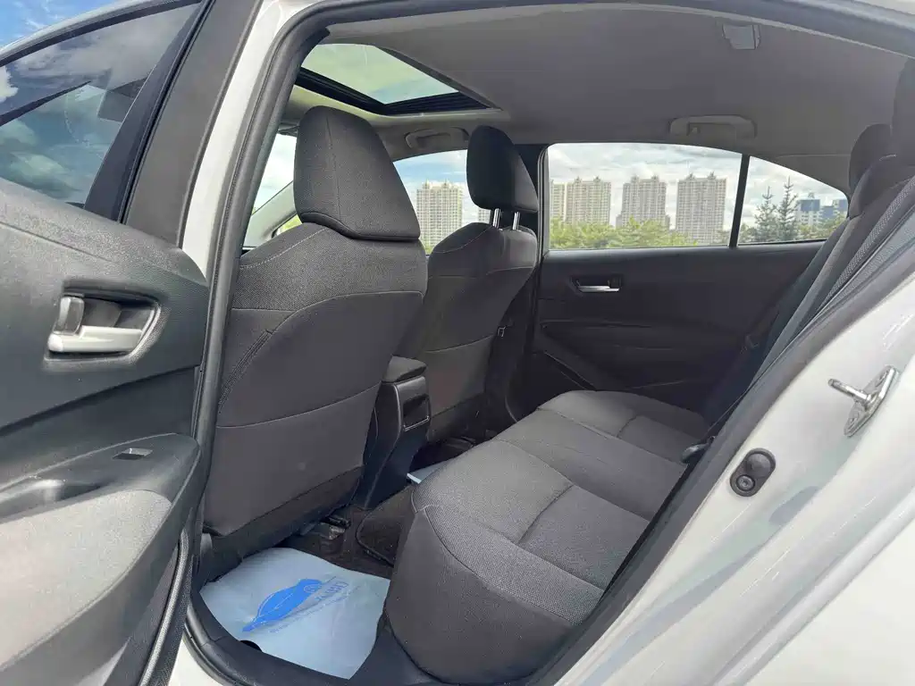 Toyota Corolla — миниатюра 8