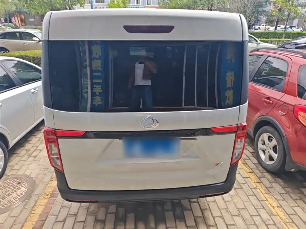 Changan V3 2023 1.5L Enjoy 7 мест