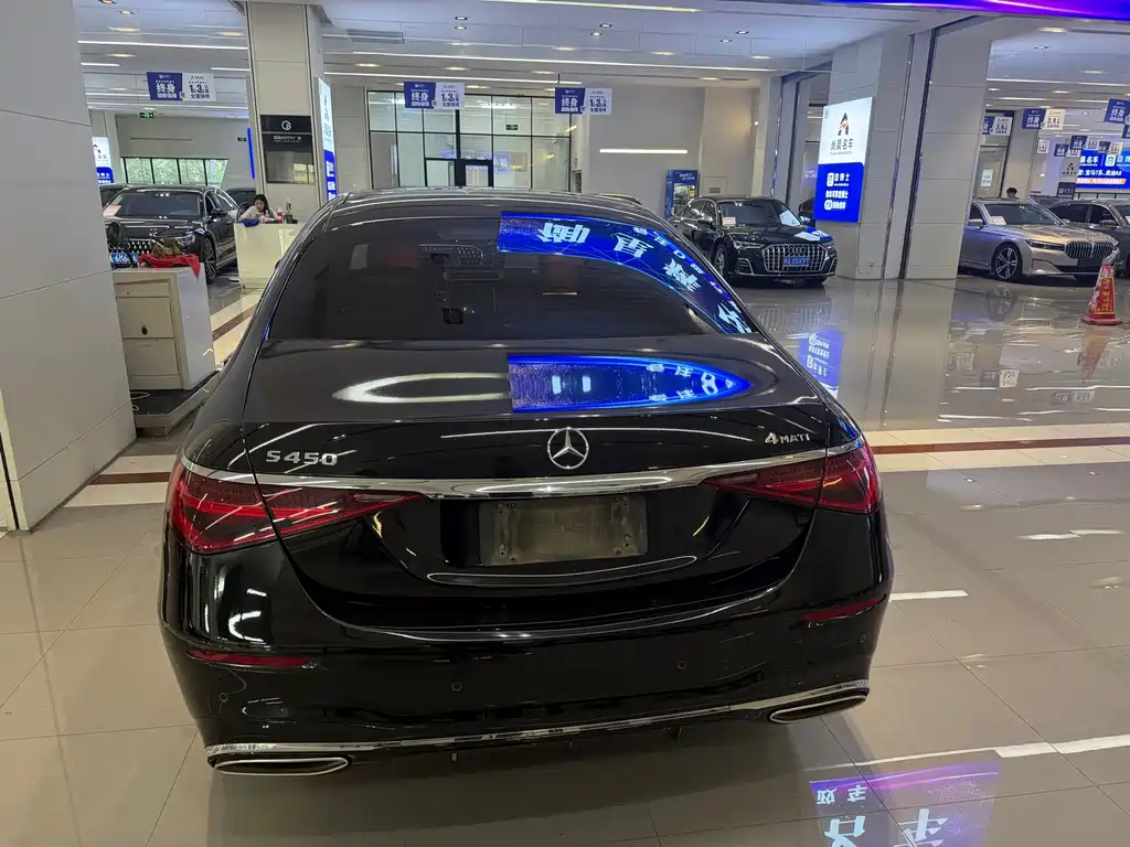 Mercedes-Benz S-Class — миниатюра 8