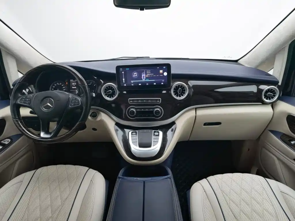 Mercedes-Benz Vito — миниатюра 12