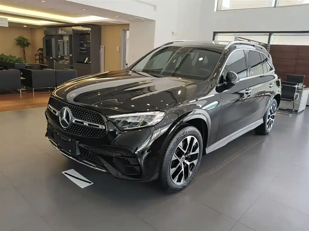Mercedes-Benz GLC 2024