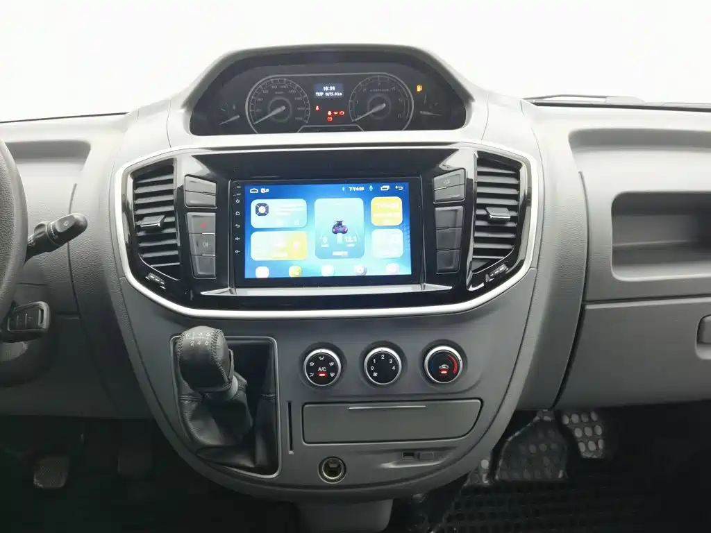 MAXUS V80 — миниатюра 12