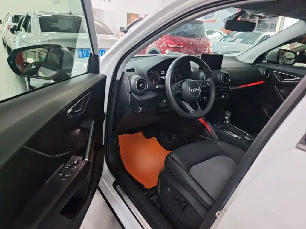 Audi Q2L — миниатюра 16