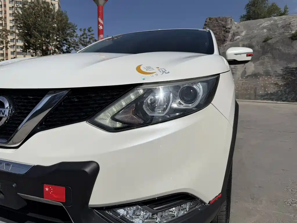 Nissan Qashqai — миниатюра 15