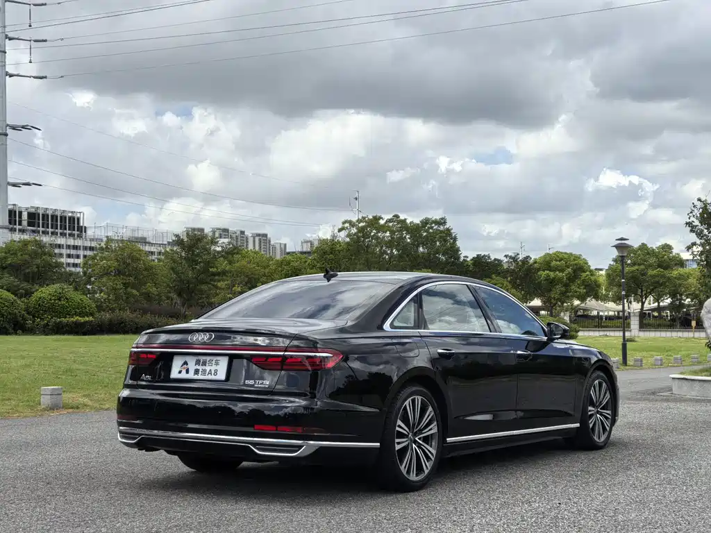 Audi A8 — миниатюра 20