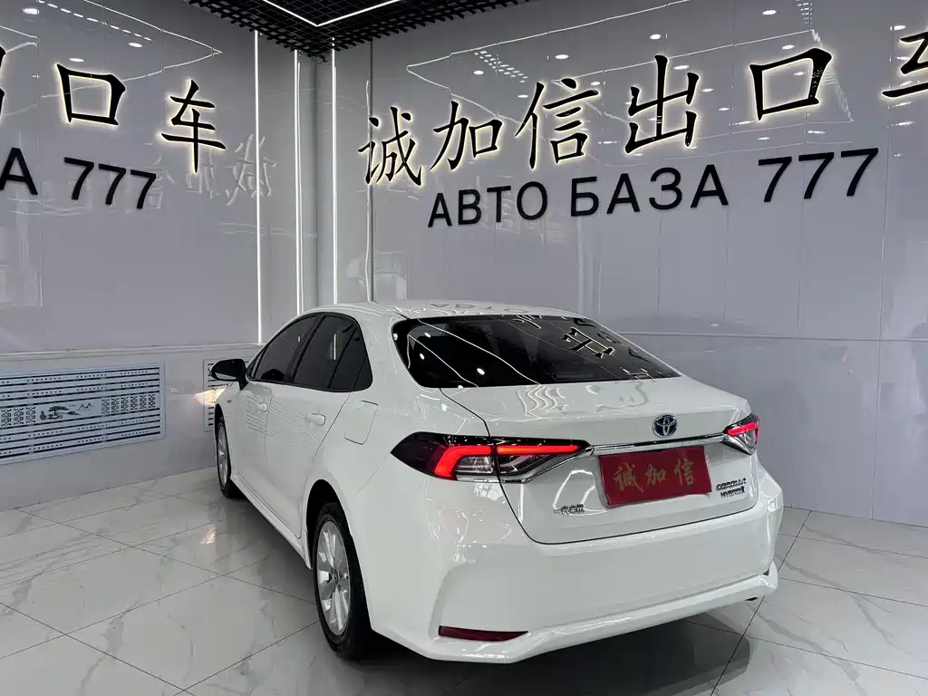 Toyota Corolla — миниатюра 6