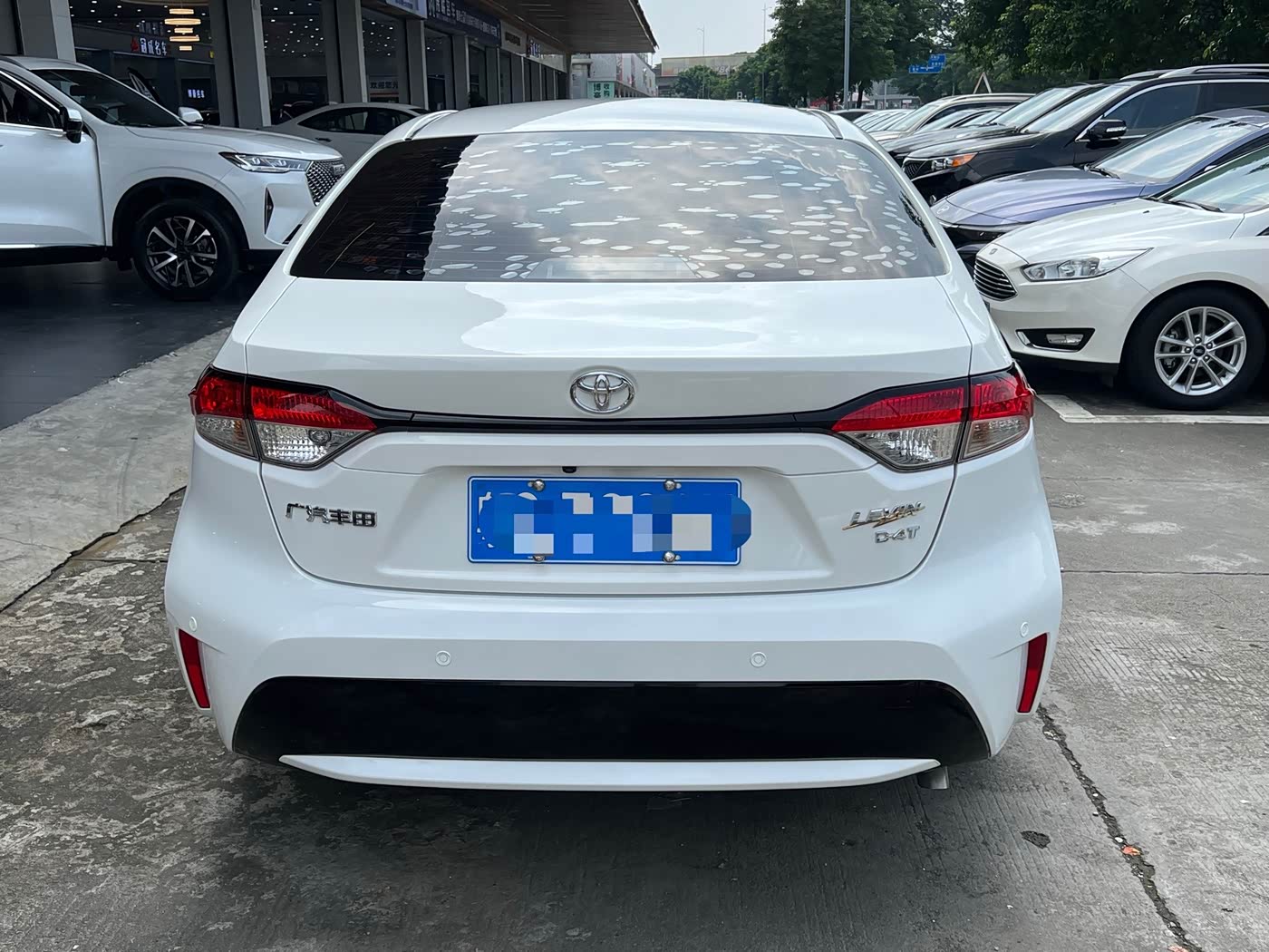 Toyota Levin 1.2 л 2023 г. Белый, пробег 42699 км