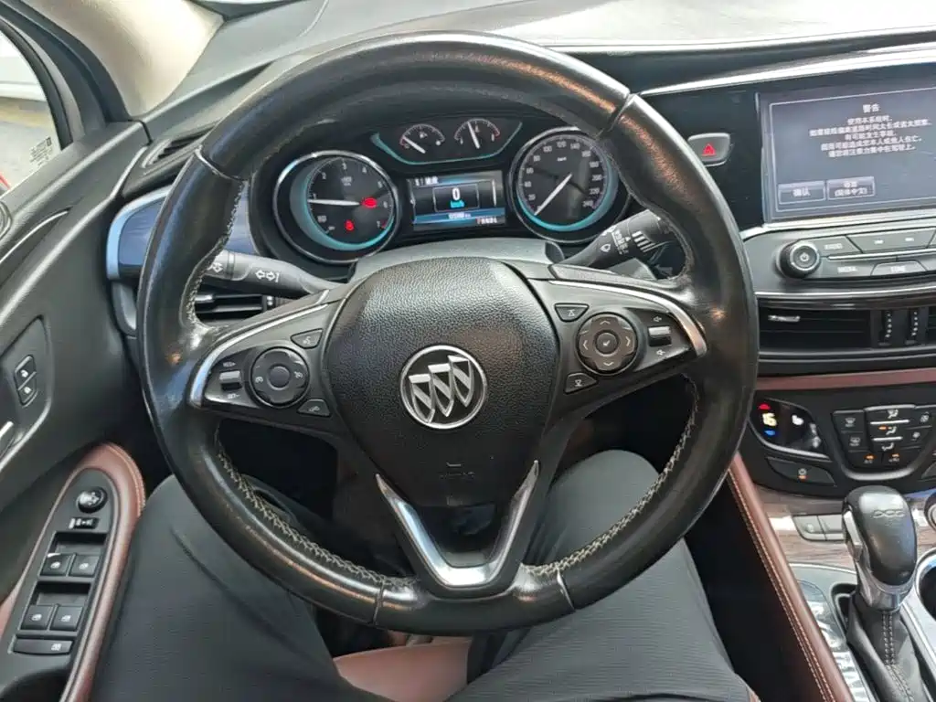 Buick Envision Plus — миниатюра 11