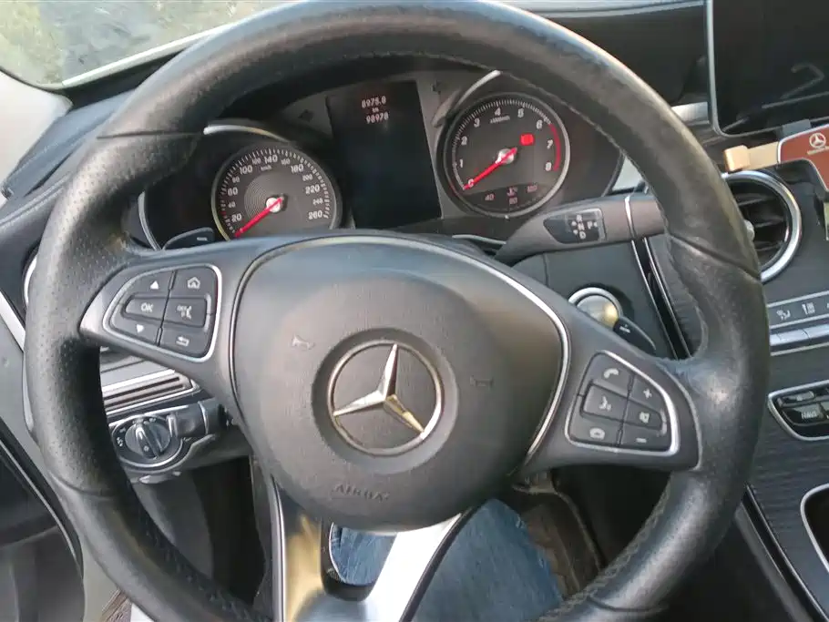 MERCEDES-BENZ C CLASS