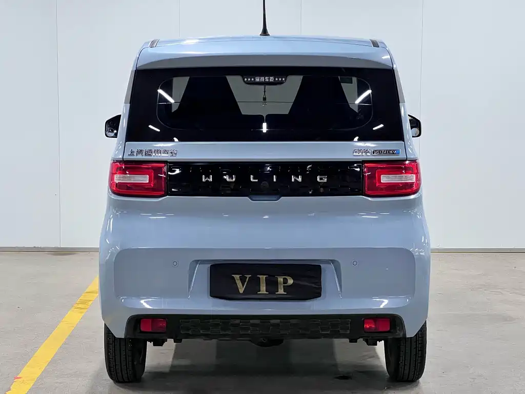 Wuling MINIEV — миниатюра 6