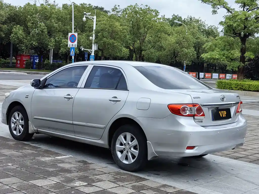 Toyota Corolla — миниатюра 7