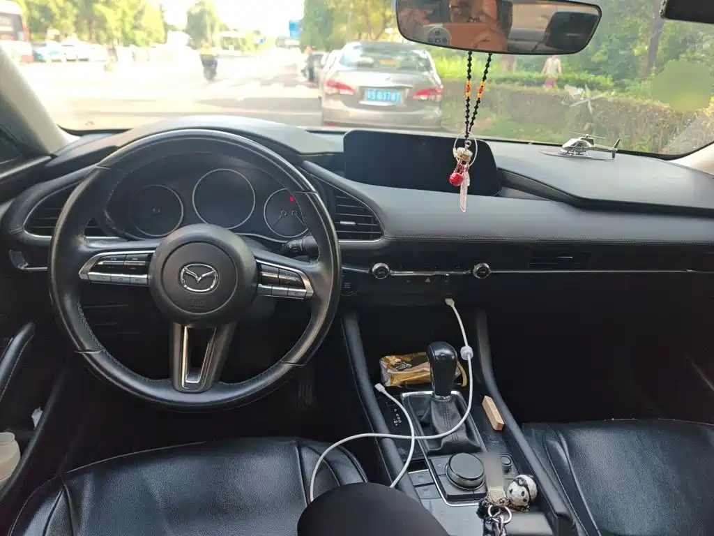 Mazda 3 Axela — миниатюра 10