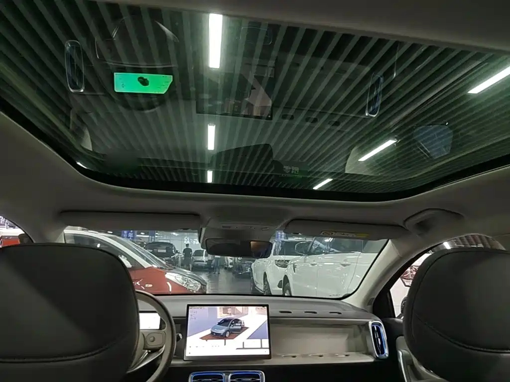 Leapmotor Leapmotor B01 — миниатюра 18