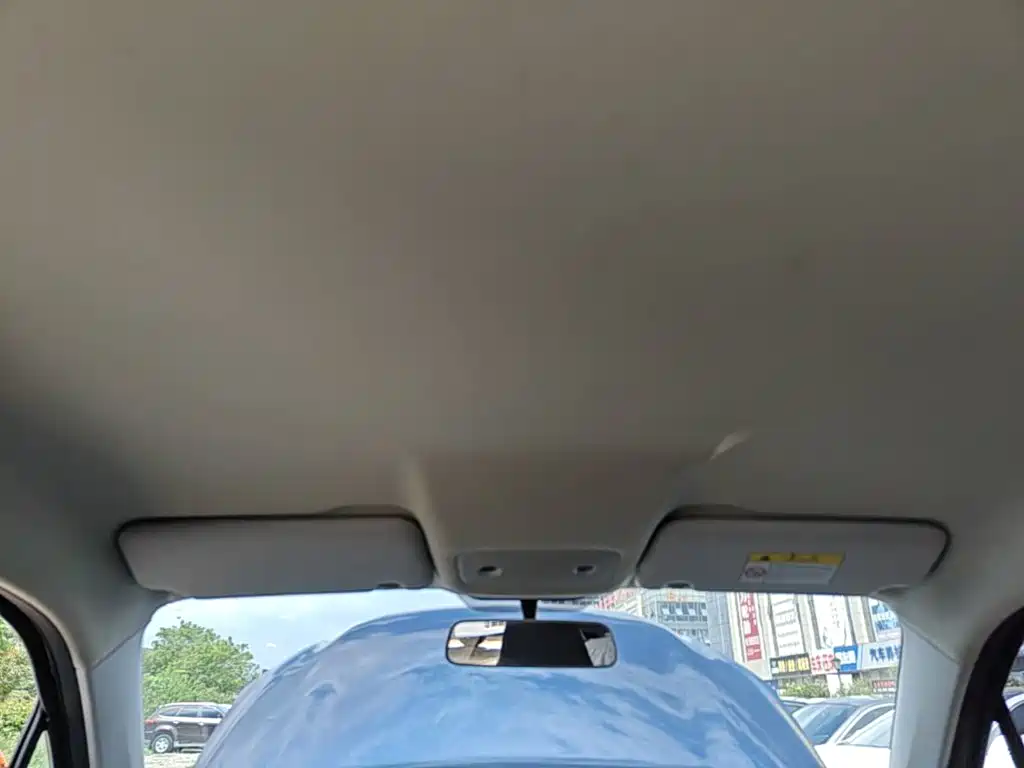 Leapmotor Leapmotor T03 — миниатюра 18