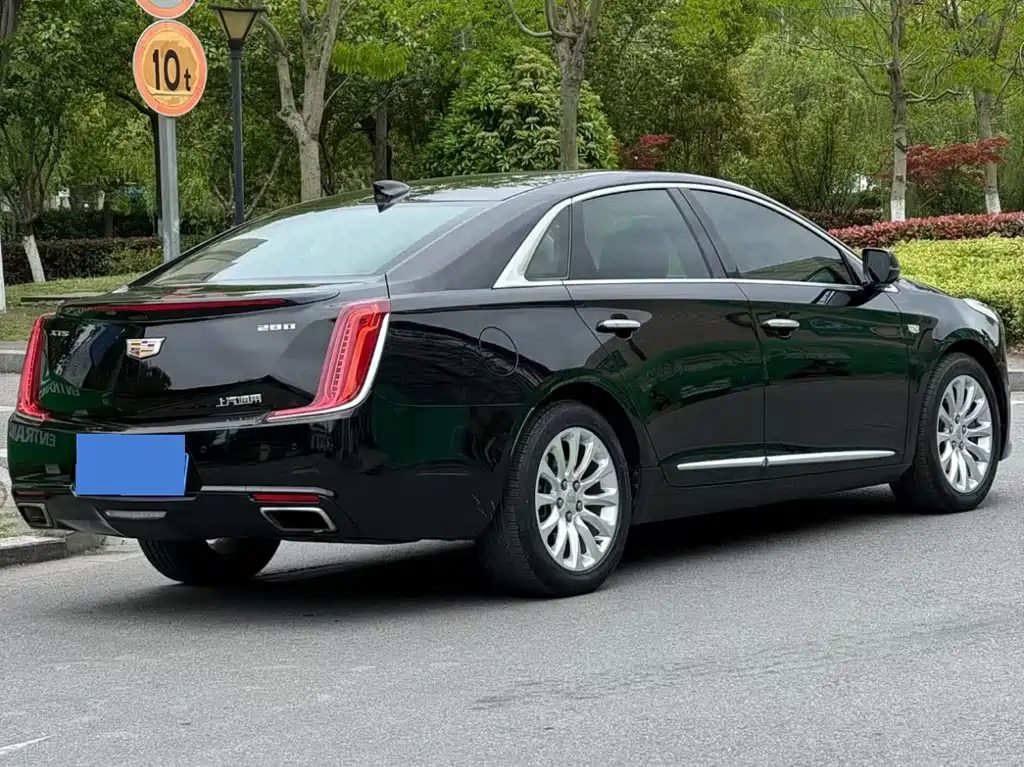 Cadillac XTS — миниатюра 4