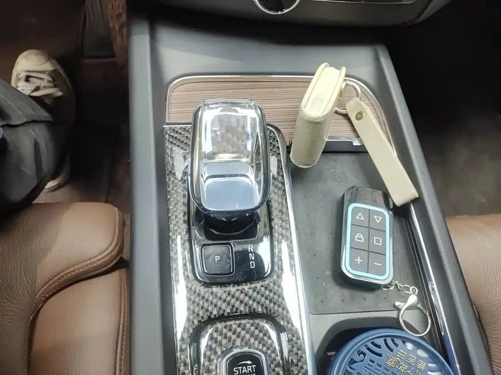 Volvo XC60 — миниатюра 10