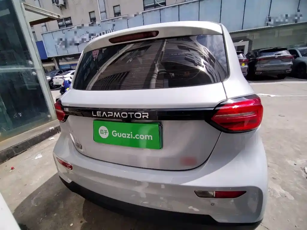 Leapmotor Leapmotor T03 — миниатюра 6