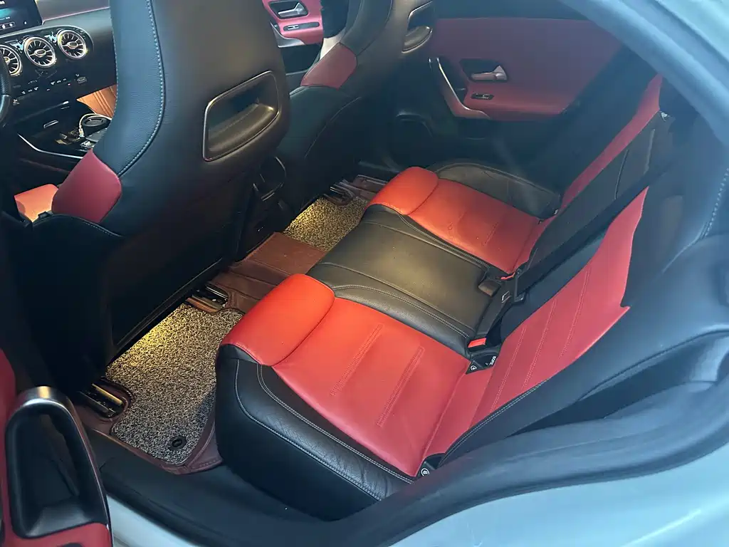 Mercedes-Benz A-Class AMG — миниатюра 3