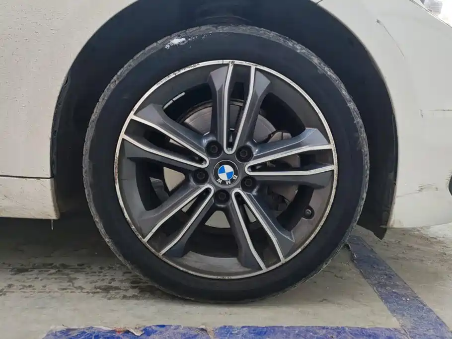 BMW 1 Series — миниатюра 6