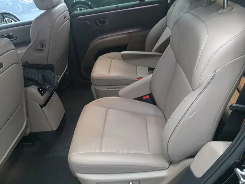 Li Auto Li i8 — миниатюра 17